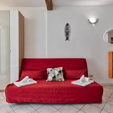 Apartment Palazzo Botero Cozy Studio